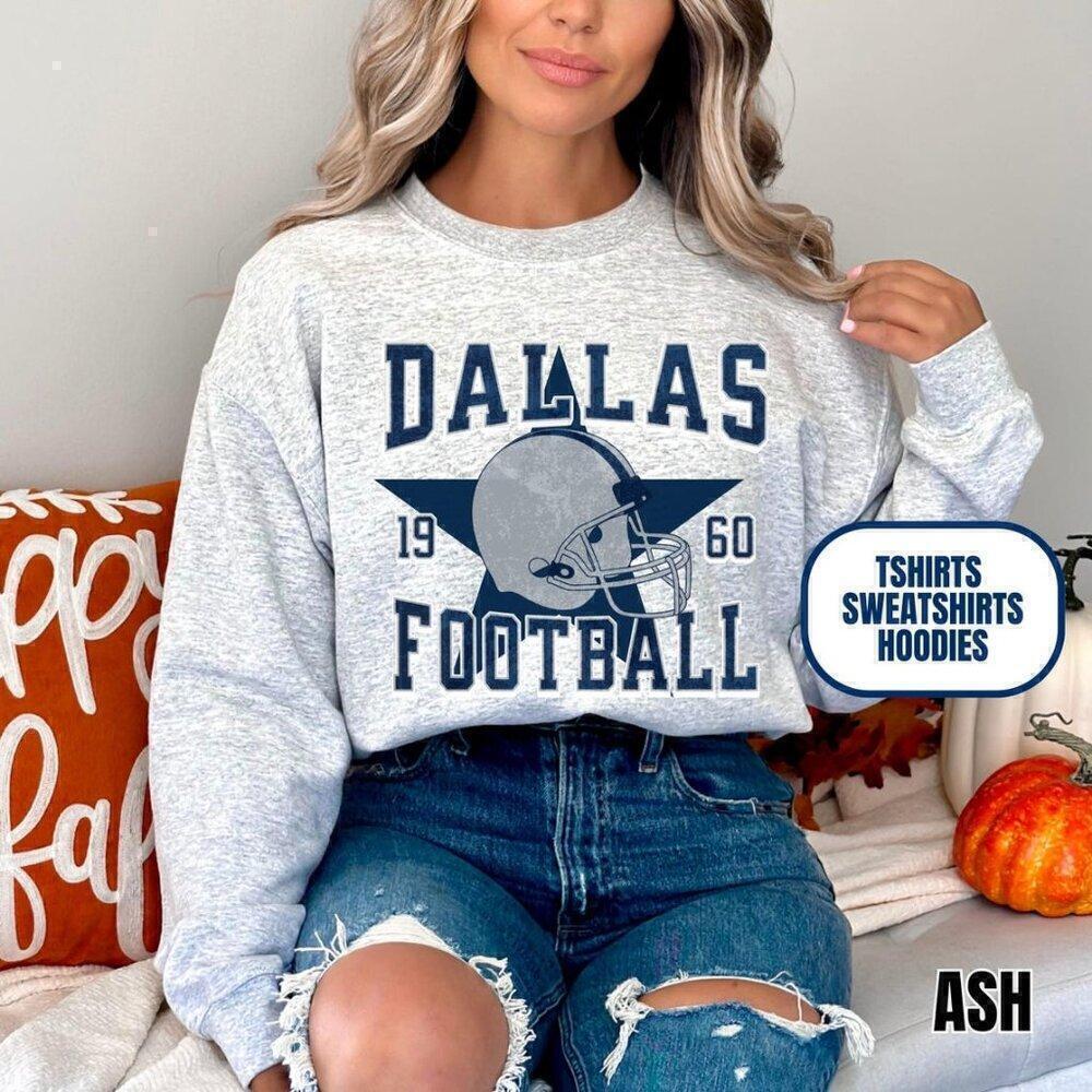 196 Dallas Cowboys Distressed Retro Football Streetwear Unisex Sweatshirt
